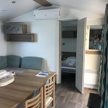 Camping Mobile 701 4*